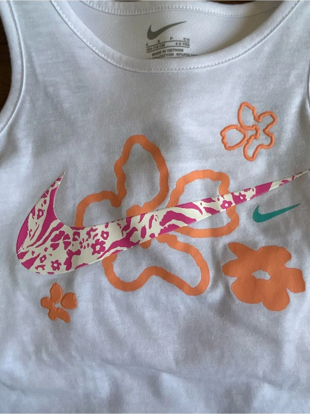Nike Dri-Fit Girls Two Piece Set Size 5 Tank Top & Shorts
